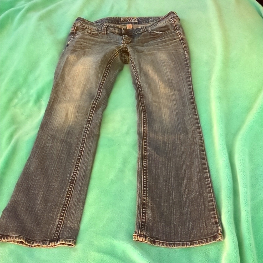 Ladies Jeans